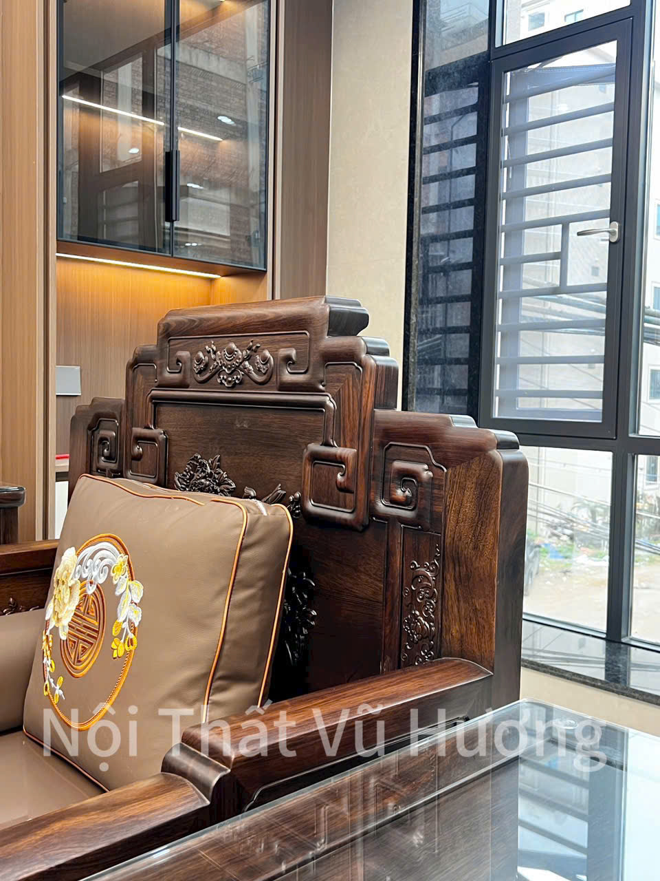 Bộ Bàn Ghế Triện Tranh – Tứ Quý Gỗ Hương Đá Cao Cấp