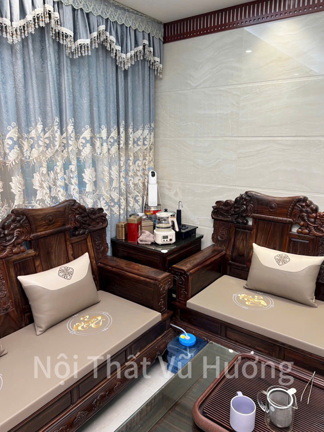 Bộ Bàn Ghế Như Ý Khánh Voi Tay Hộp – Gỗ Hương Đá Nguyên Khối